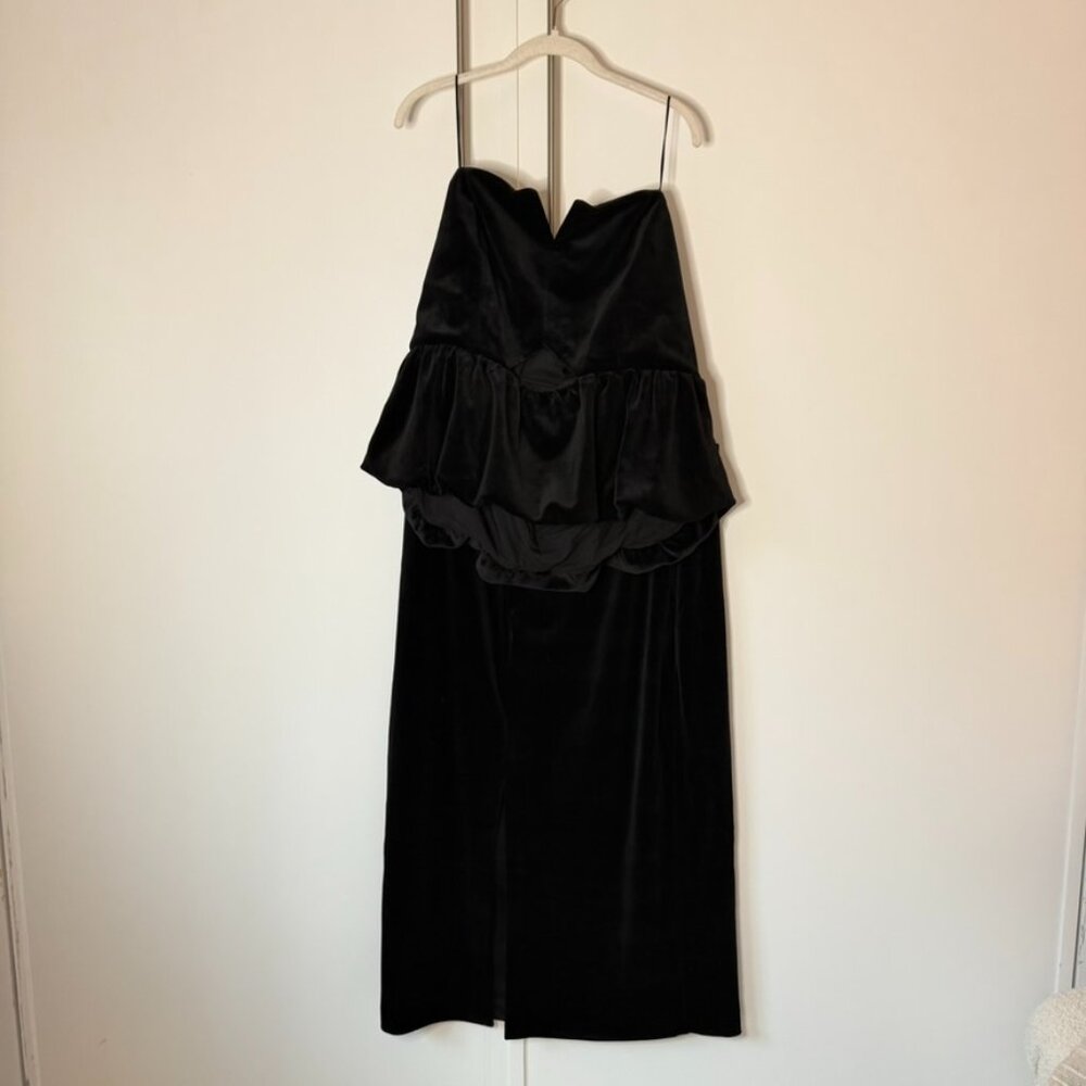Express Velvet Strapless Cutout Peplum Tube Top & Skirt - Picture 2 of 7